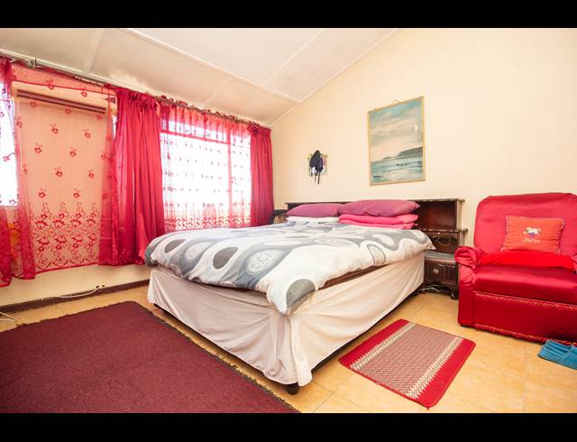 6 BEDROOM FREESTANDING FOR SALE IN MOBENI HEIGHTS